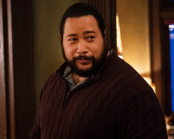 Cooper Andrews: Autograph Signing on Photos, November 21st