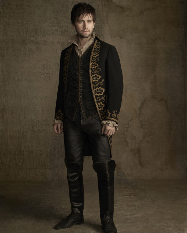 Torrance Coombs: Autograph Signing on Photos, October 24th