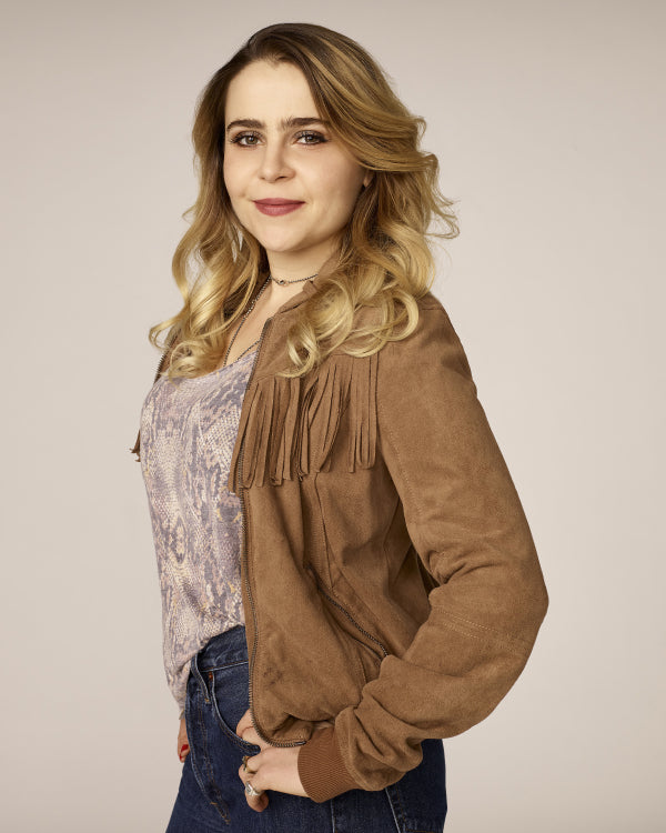 Mae Whitman: Autograph Signing on Photos, Late 2024