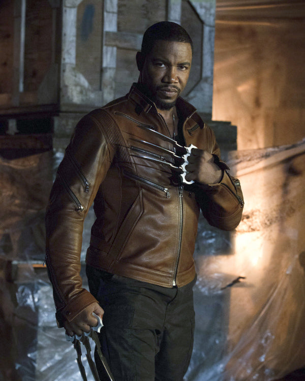 Michael Jai White: Autograph Signing on Photos, November 21st