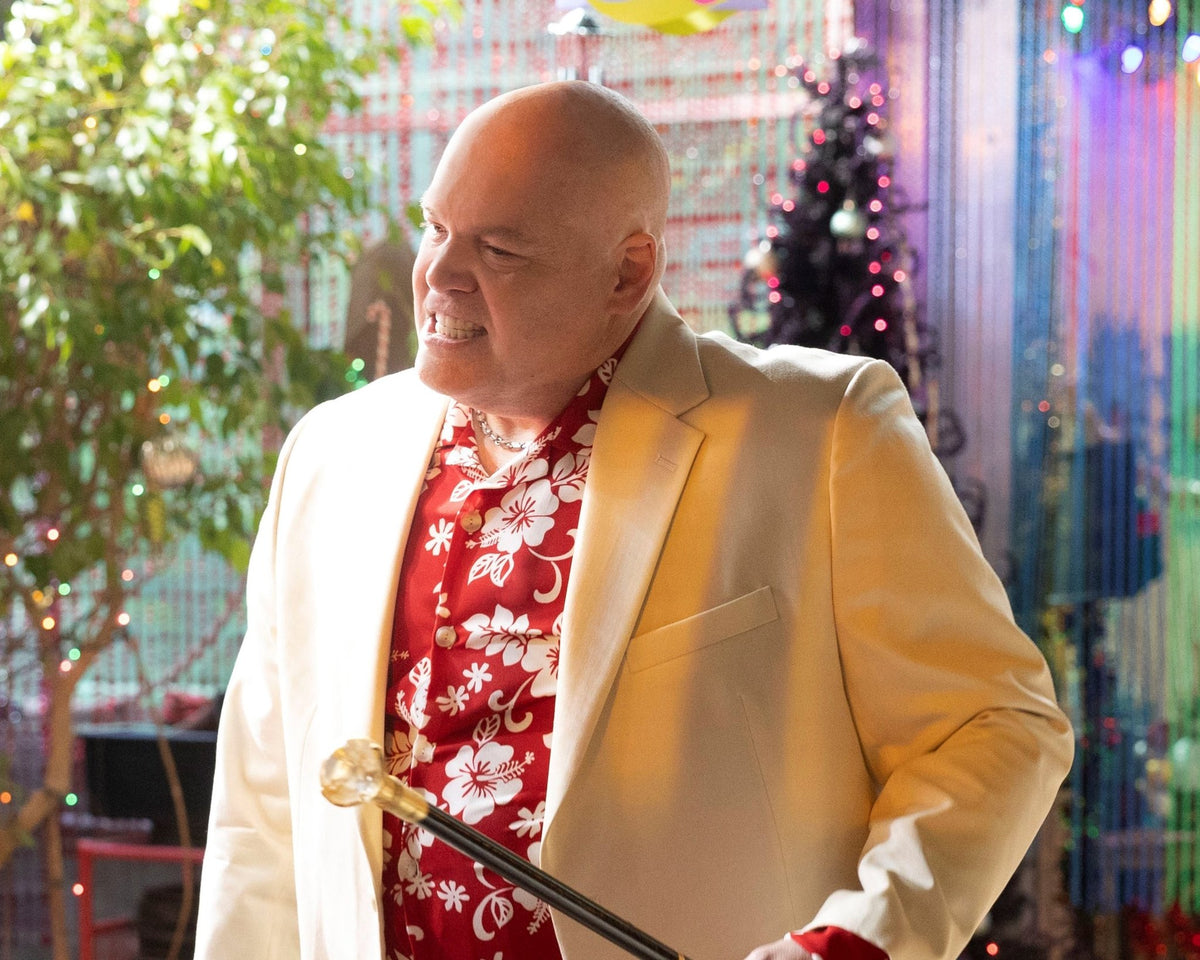 Vincent D'Onofrio: Autograph Signing on Photos, November 27th