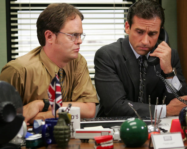 Rainn Wilson: Autograph Signing on Photos, June 30