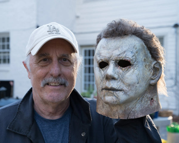Nick Castle: Autograph Signing on Photos, July 4th