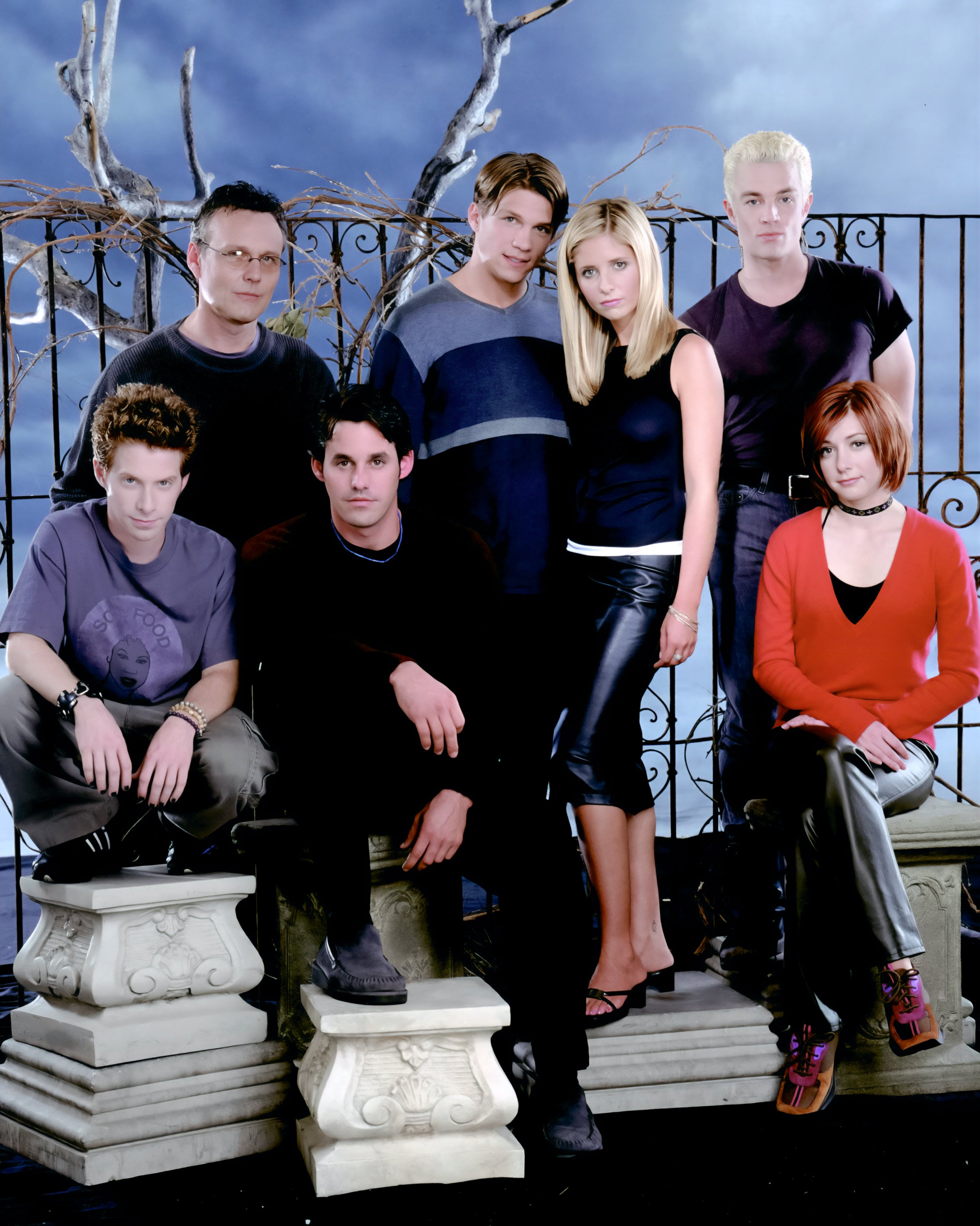 James Marsters: Autograph Signing on Photos, September 2