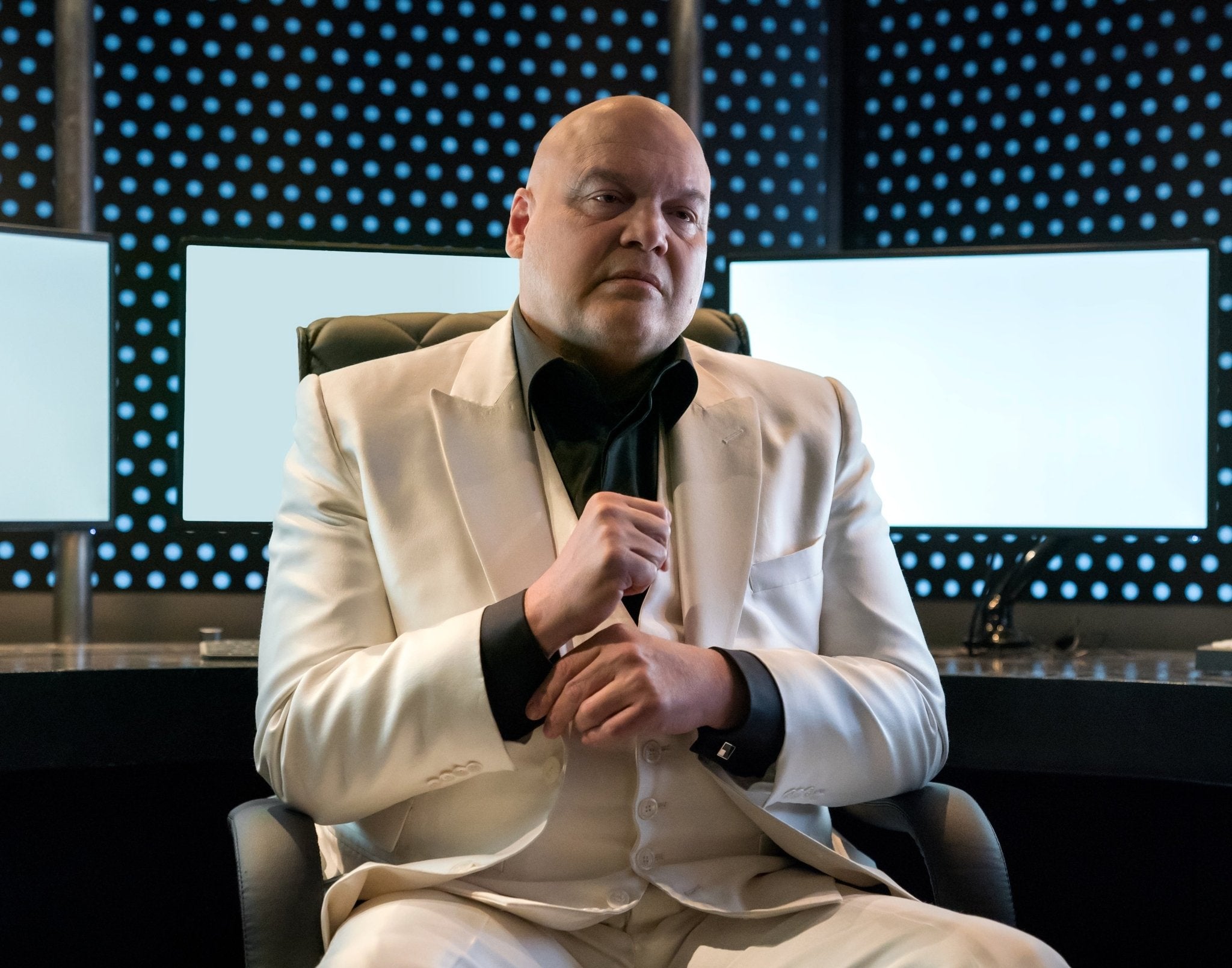 Vincent D'Onofrio: Autograph Signing on Mini Posters, May 14