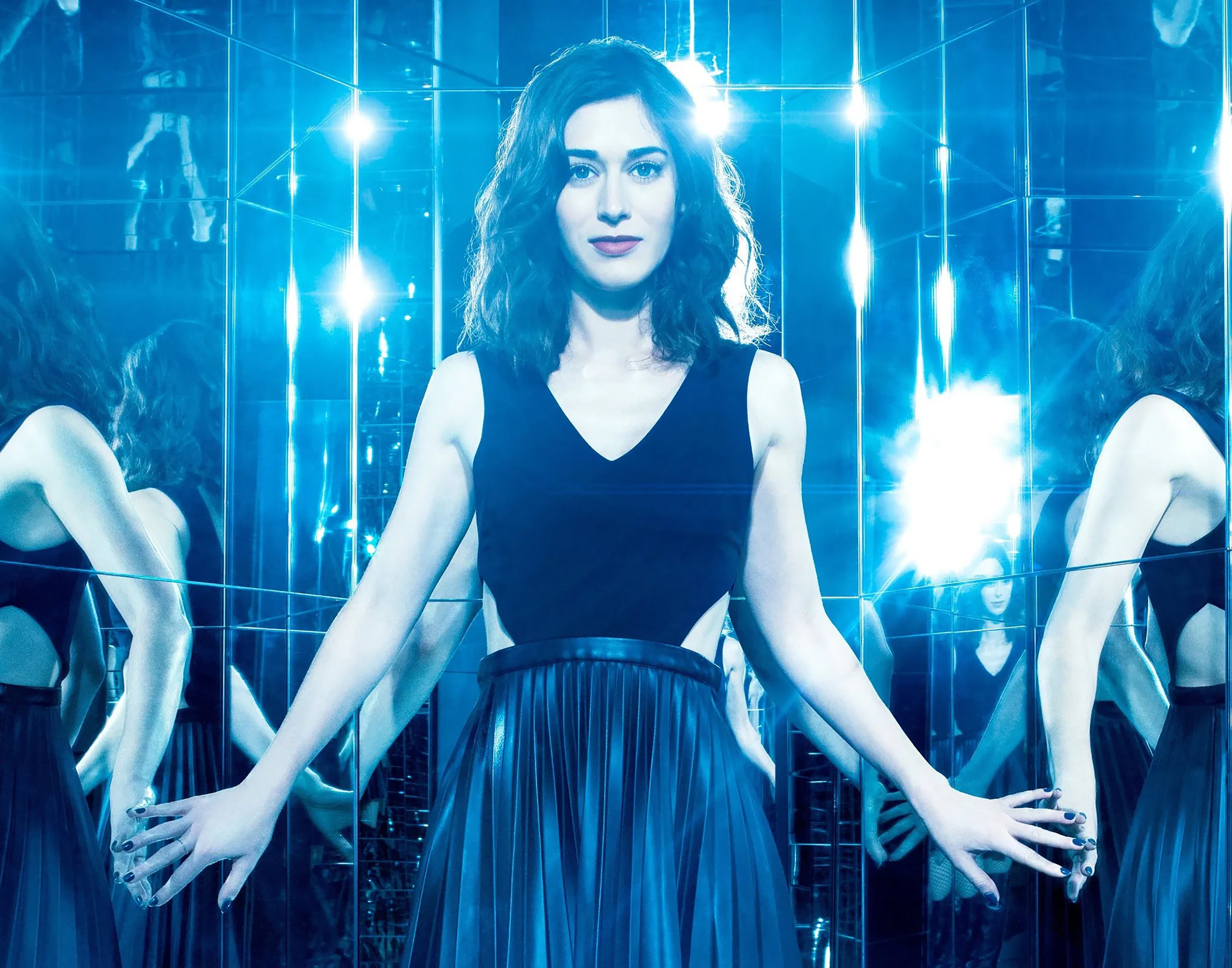 Lizzy Caplan: Autograph Signing on Posters, June 30th
