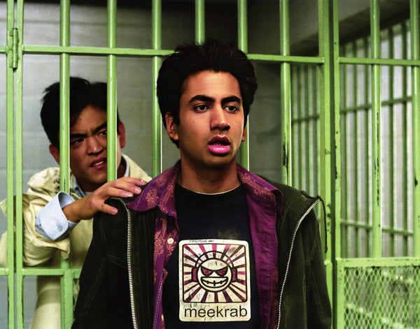 Kal Penn: Autograph Signing on Mini Posters, November 27
