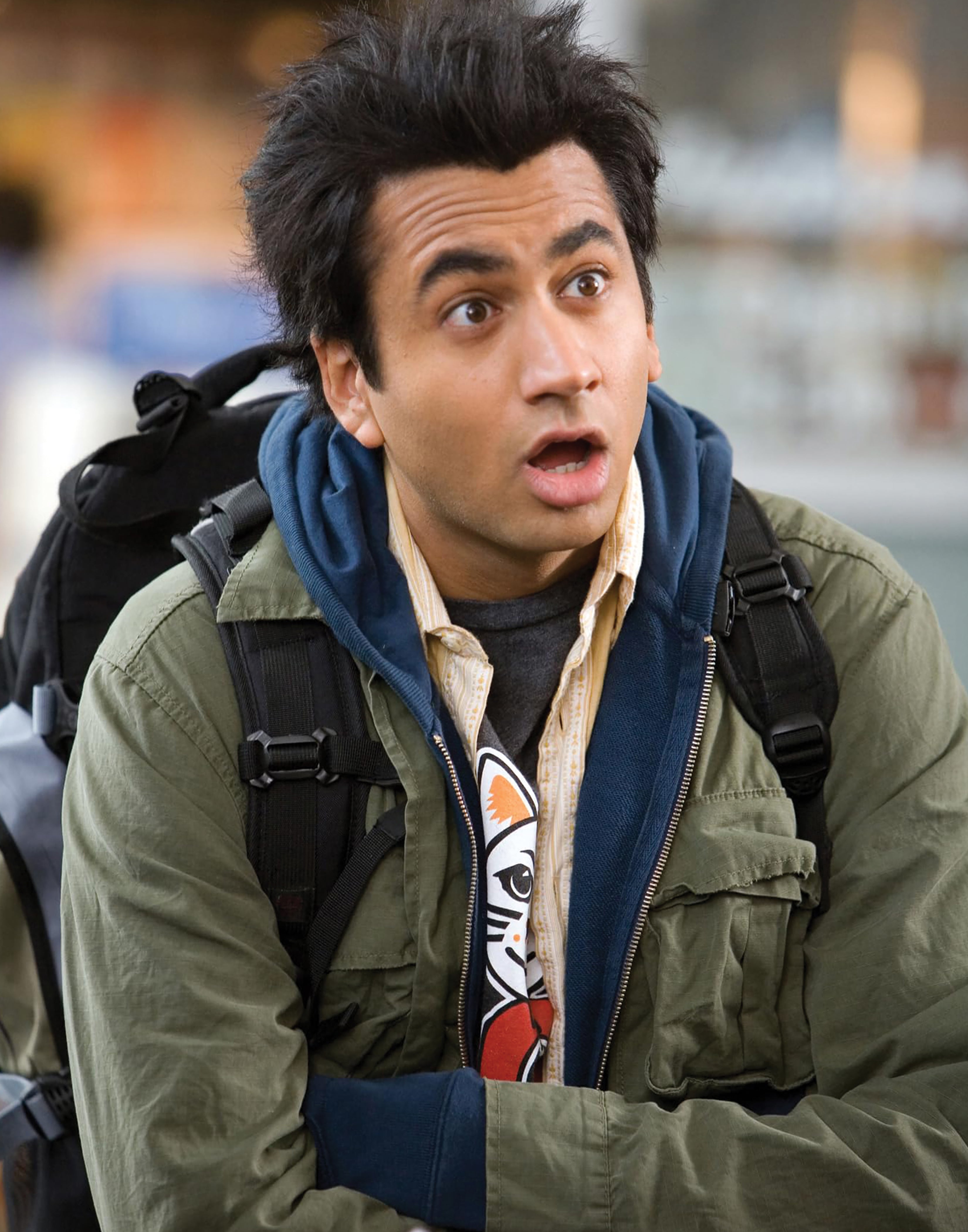 Kal Penn: Autograph Signing on Mini Posters, November 27