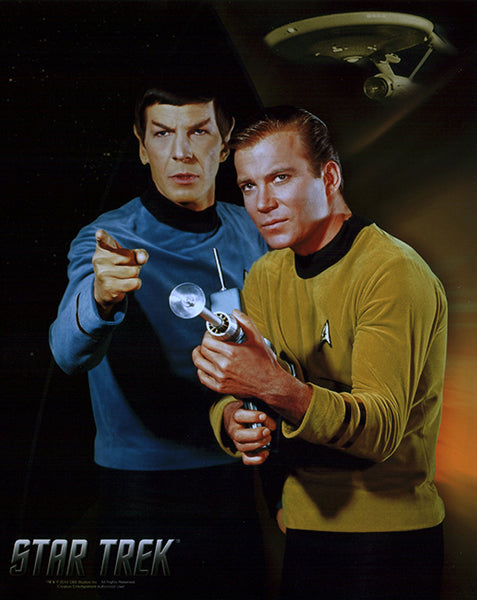 William Shatner: Autograph Signing on Photos, November 27th