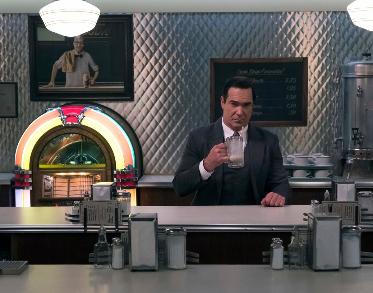 Patrick Warburton: Autograph Signing on Mini Posters, November 27th