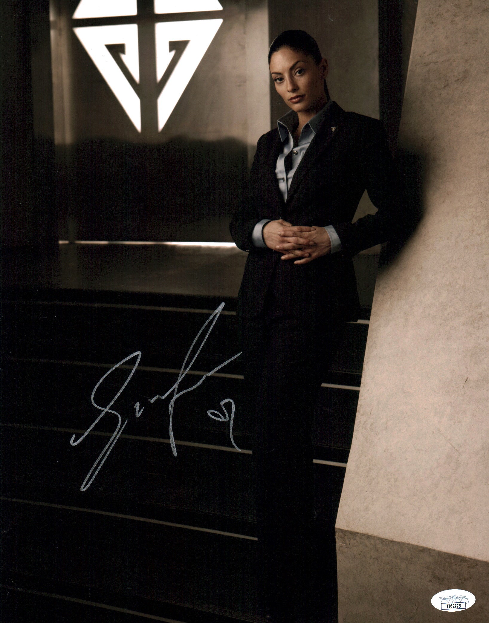 Erica Cerra Eureka 11x14 Signed Photo Poster JSA Certified Autograph