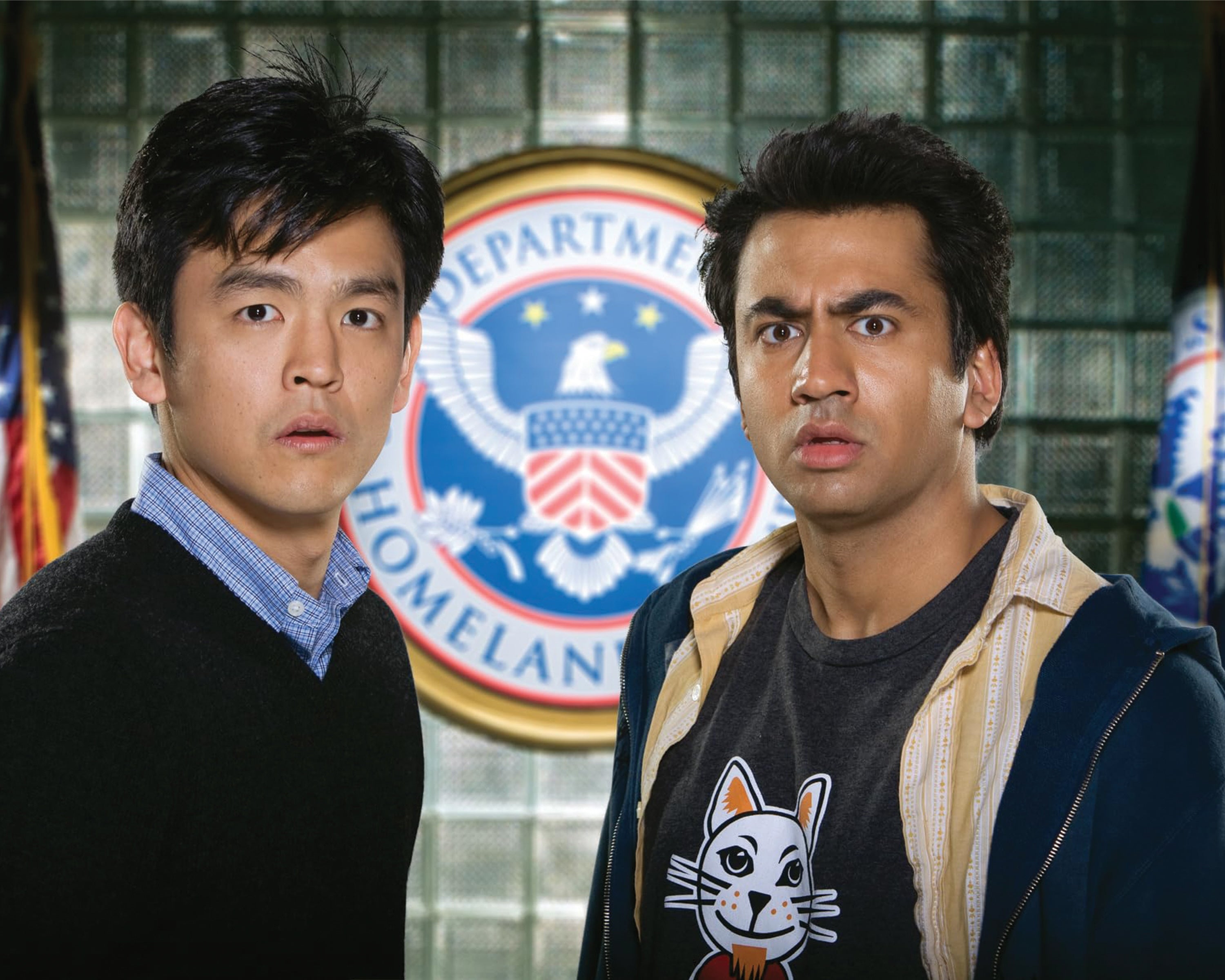 Kal Penn: Autograph Signing on Photos, November 27
