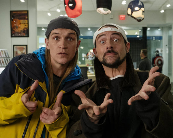 Kevin Smith: Autograph Signing on Photos, September 2