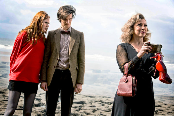 Matt Smith: Autograph Signing on Photos, November 27