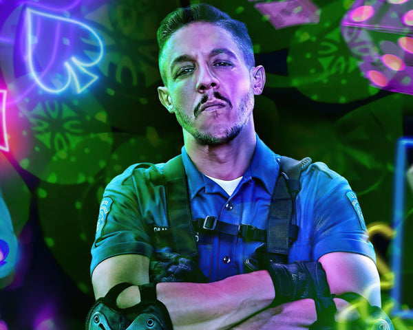 Theo Rossi: Autograph Signing on Photos, November 27