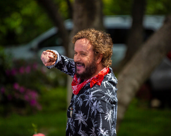 Pauly Shore: Autograph Signing on Photos, July 4th