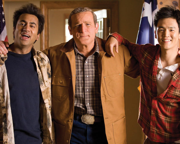 Kal Penn: Autograph Signing on Photos, November 27
