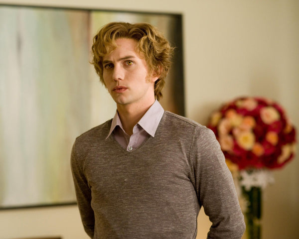 Jackson Rathbone: Autograph Signing on Photos, May 14