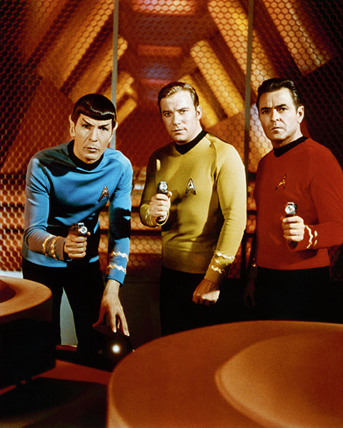 William Shatner: Autograph Signing on Photos, November 27th