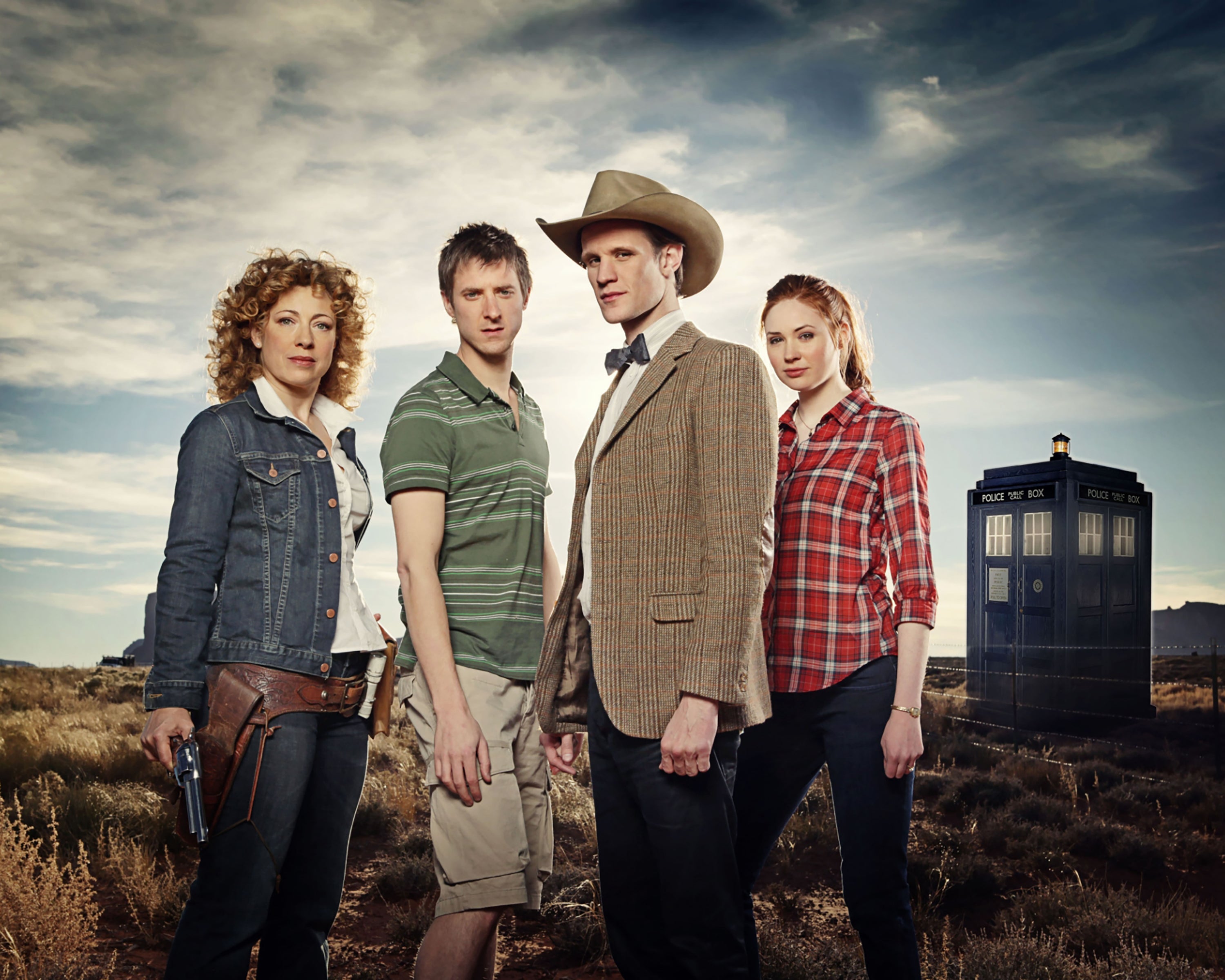 Matt Smith: Autograph Signing on Photos, November 27