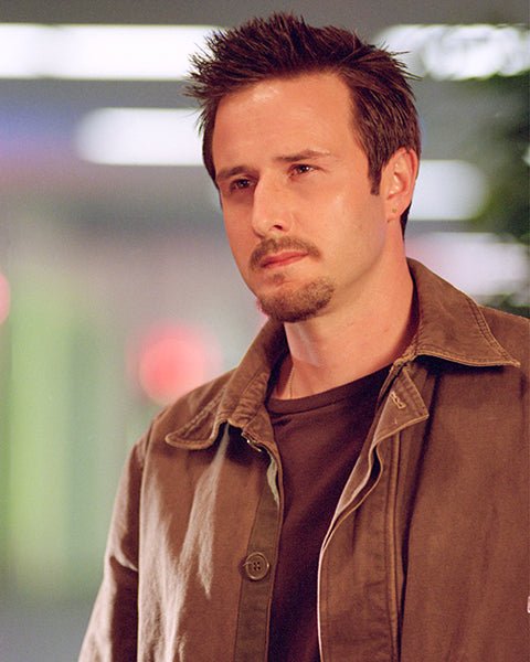 David Arquette: Autograph Signing on Photos, June 30th
