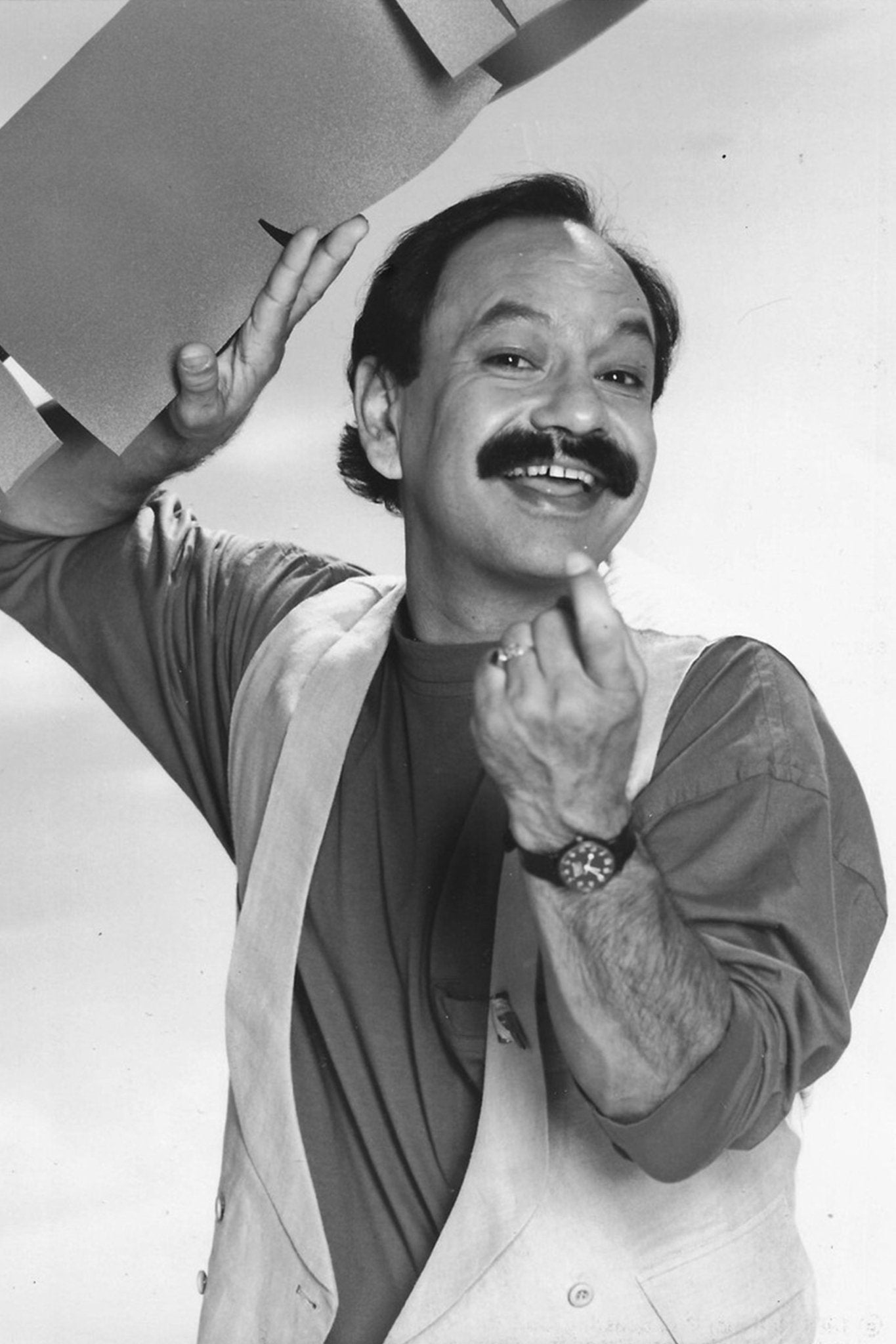 Cheech Marin: Autograph Signing on Photos, May 14