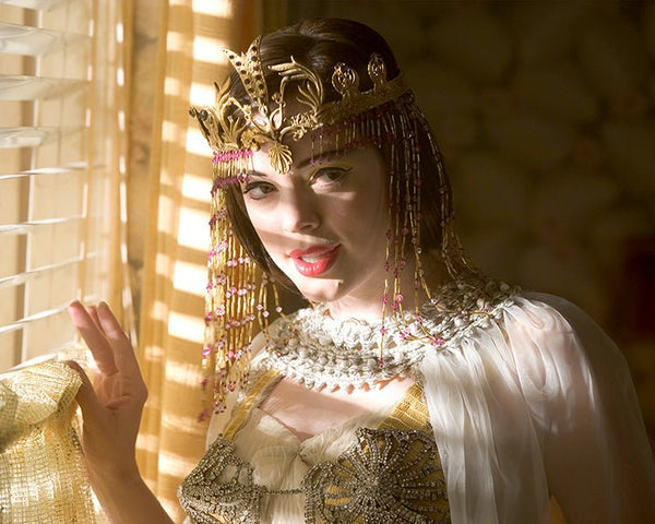Rose McGowan: Autograph Signing on Photos, November 30th Rose McGowan Steel City Con