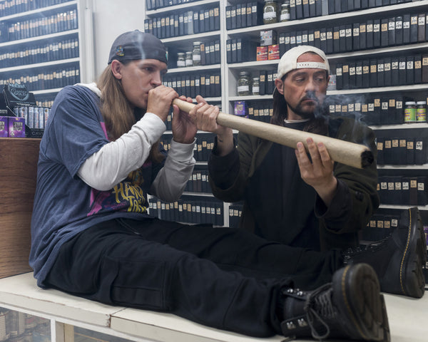 Kevin Smith: Autograph Signing on Photos, September 2