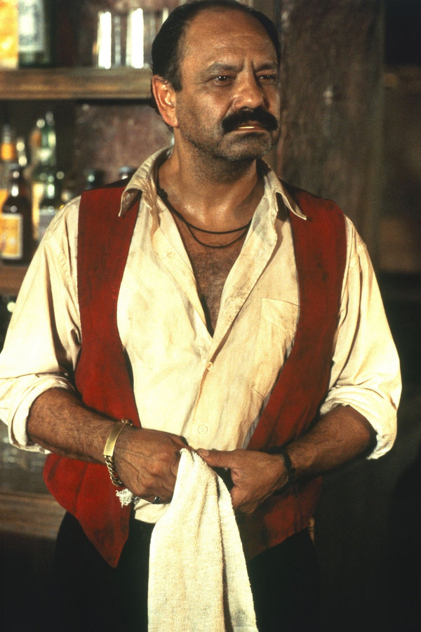 Cheech Marin: Autograph Signing on Photos, May 14
