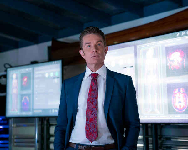 James Marsters: Autograph Signing on Photos, September 2