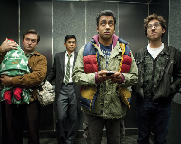 Kal Penn: Autograph Signing on Photos, November 27