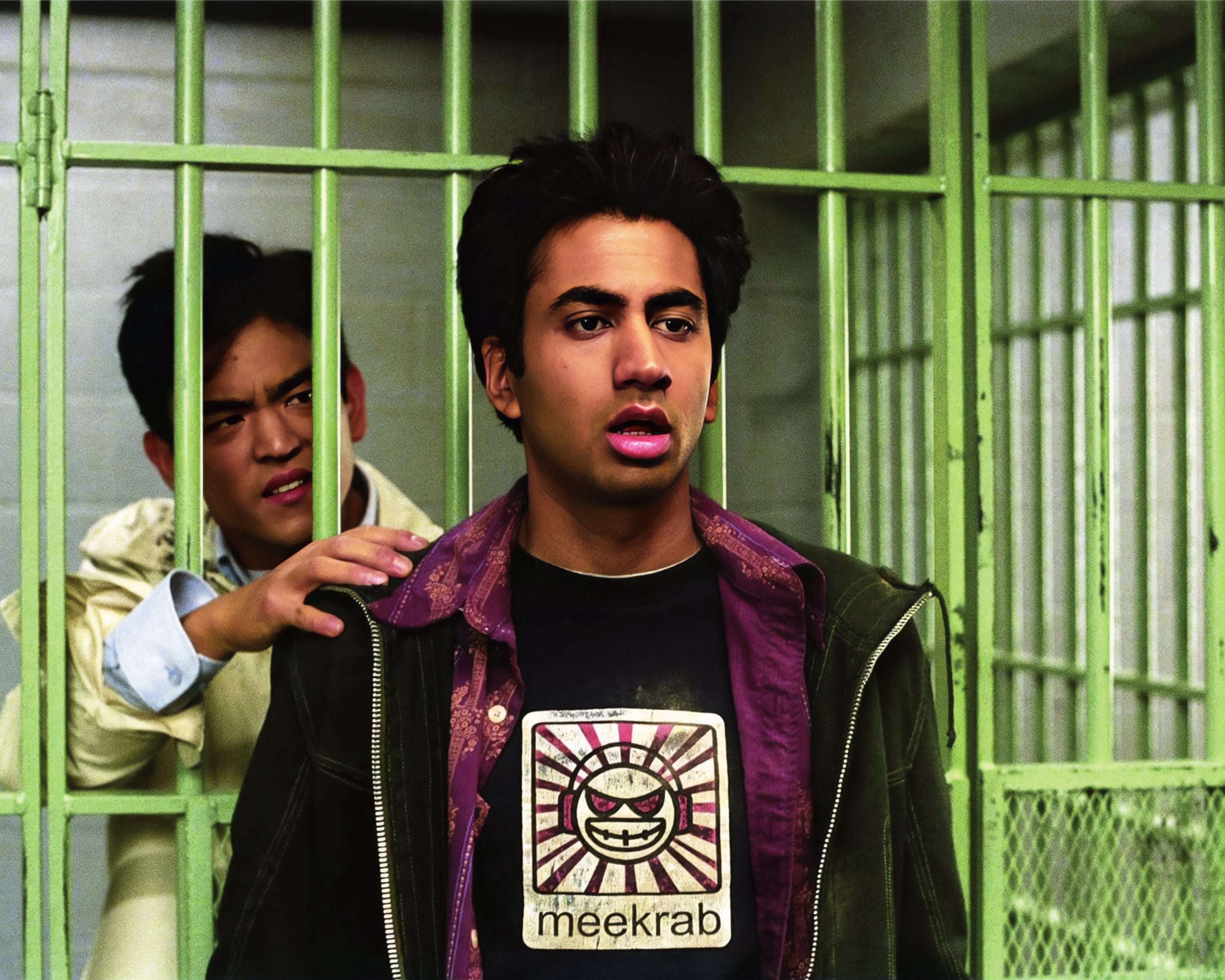 Kal Penn: Autograph Signing on Photos, November 27