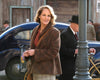 Helen Hunt: Autograph Signing on Photos, September 2nd