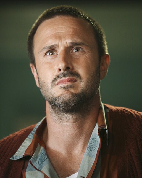 David Arquette: Autograph Signing on Photos, June 30th