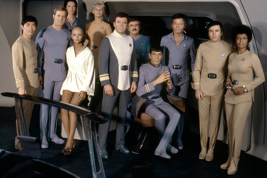 William Shatner: Autograph Signing on Photos, November 27th