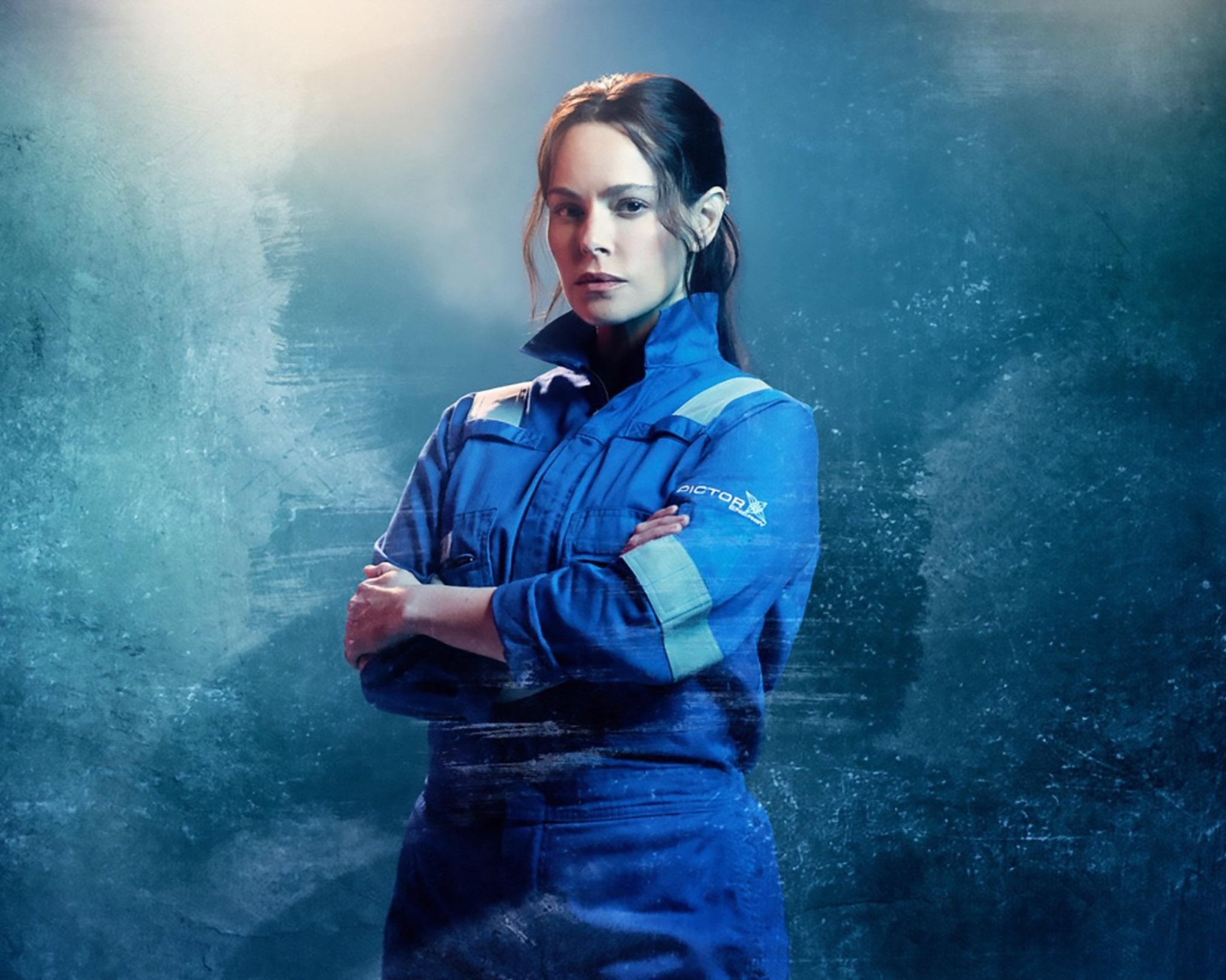 Emily Hampshire: Autograph Signing on Photos, November 27