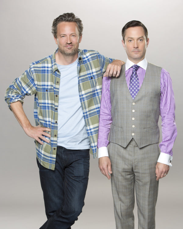 Thomas Lennon: Autograph Signing on Photos, November 21st