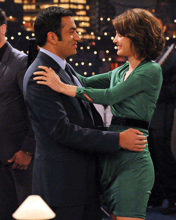 Kal Penn: Autograph Signing on More Photos, November 27