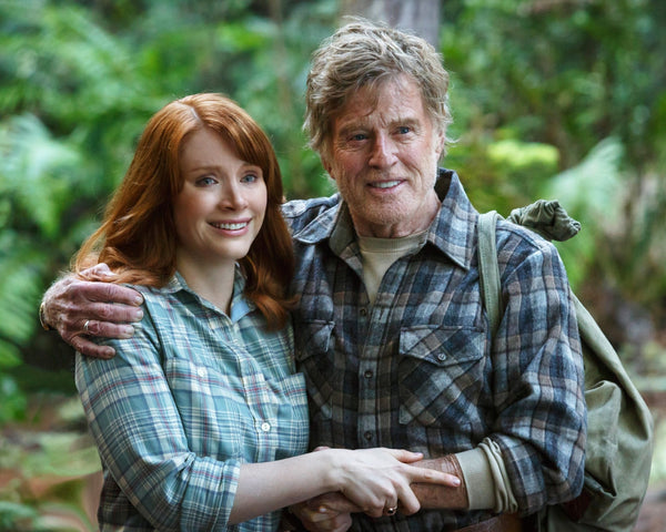 Bryce Dallas Howard: Autograph Signing on Photos, November 27