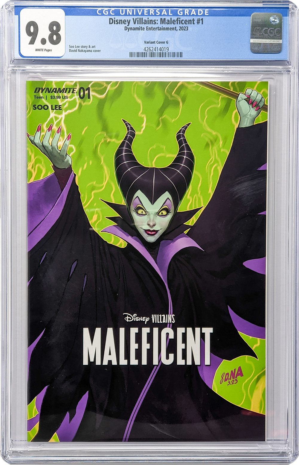 Disney Villains Maleficent #1 1:10 Nakayama Variant CGC Universal 9.8 GalaxyCon