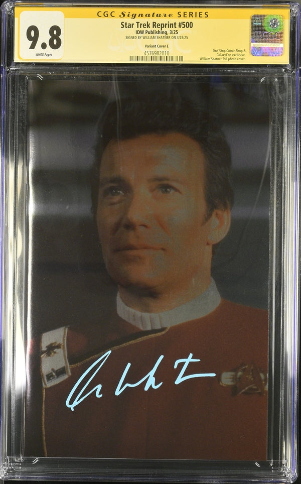 STAR TREK #500 "ADMIRAL KIRK" GALAXYCON FOIL PHOTO VARIANT CGC SS 9.8 Signed by: William Shatner