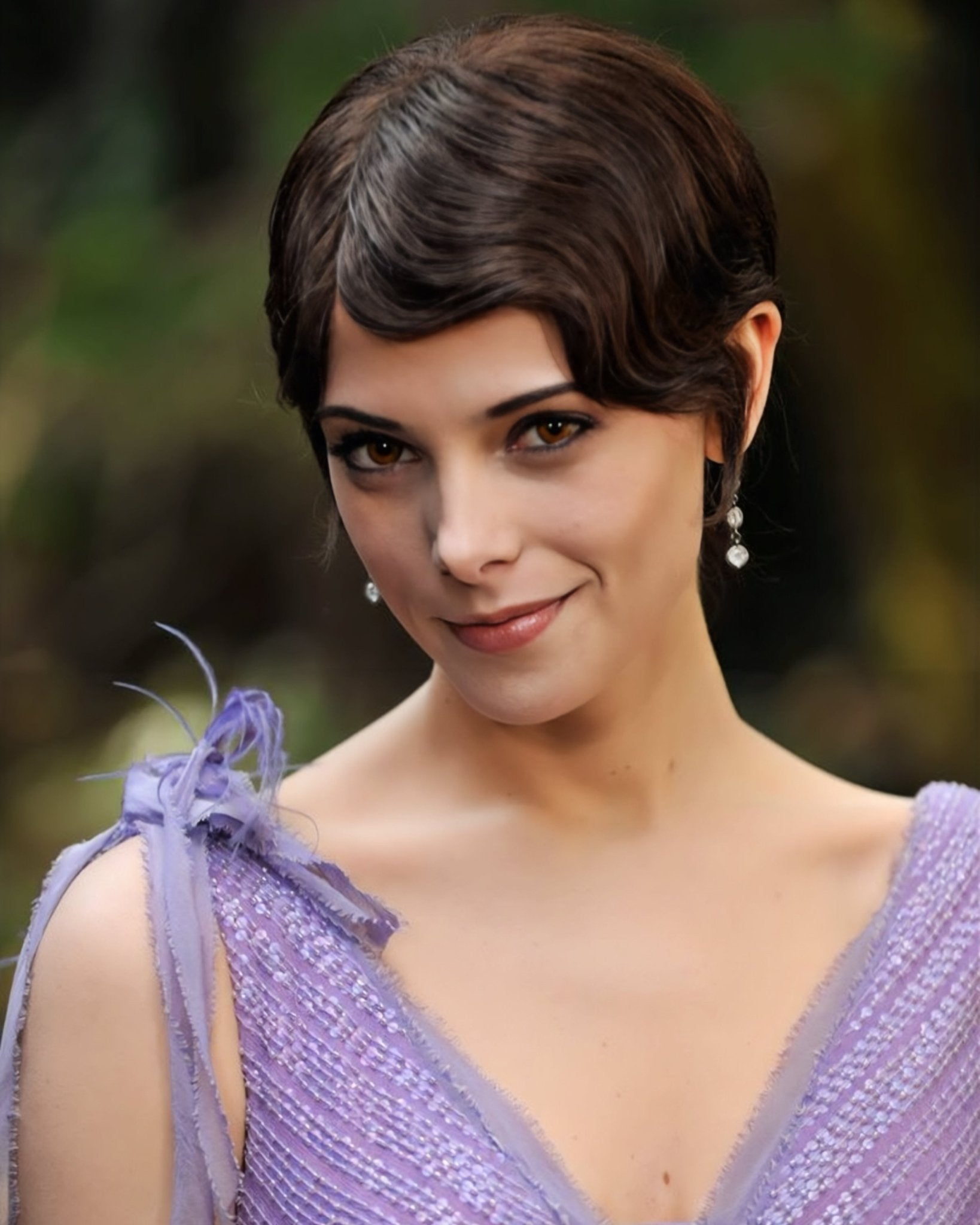 Ashley Greene: Autograph Signing on Photos, May 14