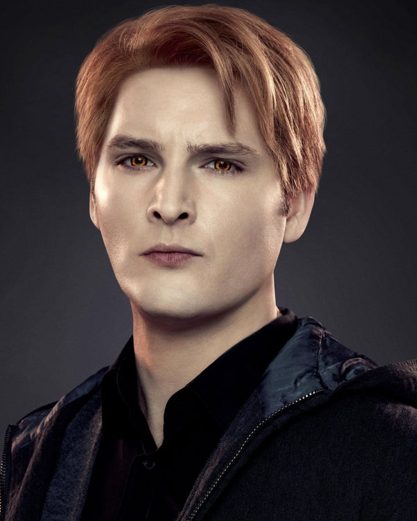 Peter Facinelli: Autograph Signing on Photos, May 14