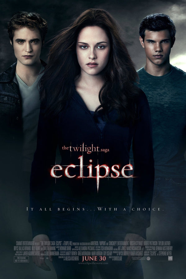 Kellan Lutz: Autograph Signing on Photos, May 14