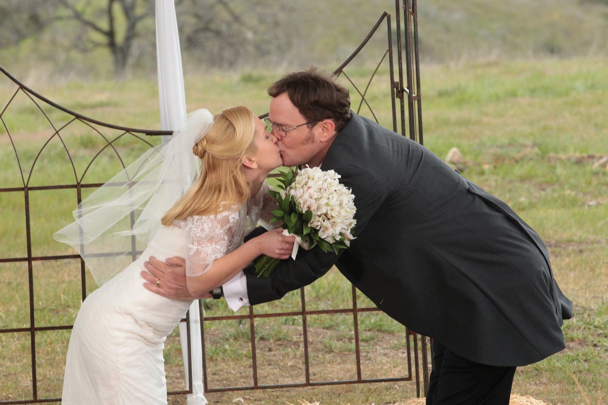 THE OFFICE: Duo Autograph Signing on Photos, June 30