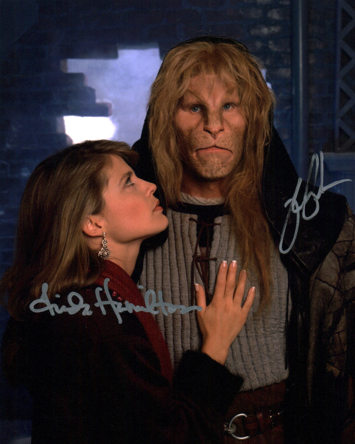 Beauty and the Beast 8x10 Photo Cast x2 Signed Linda Hamilton, Ron Perlman JSA Certified Autograph