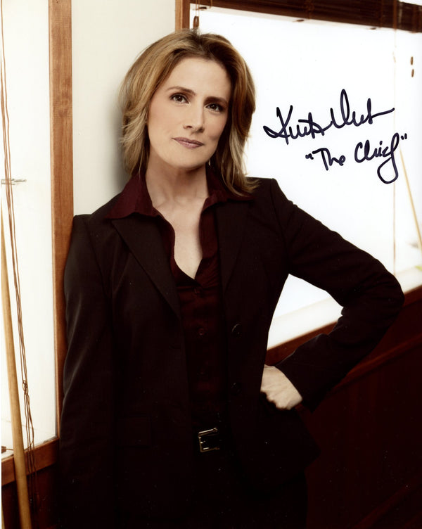 Kirsten Nelson Psych 8x10 Signed Photo JSA Certified Autograph