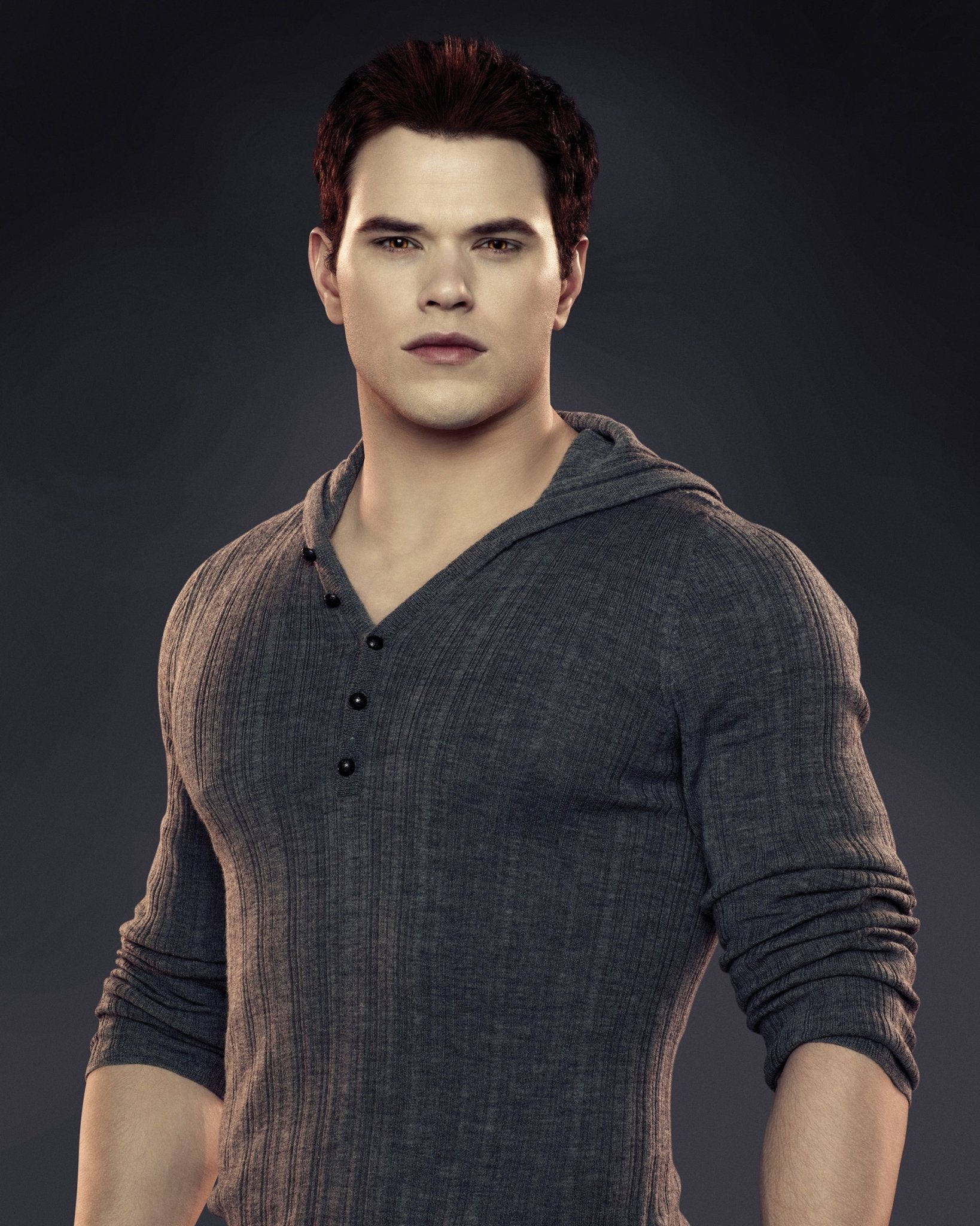 Kellan Lutz: Autograph Signing on Photos, May 14