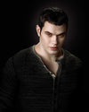 Kellan Lutz: Autograph Signing on Photos, May 14