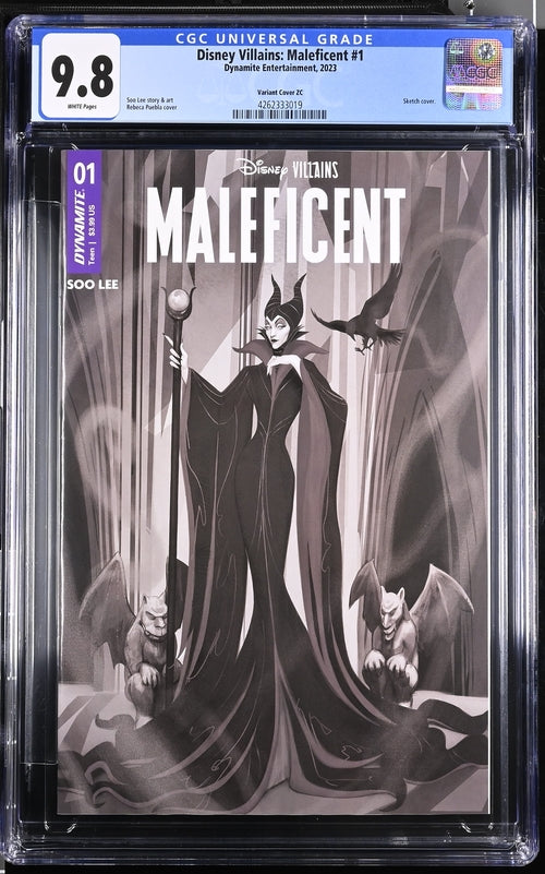 Disney Villains Maleficent #1 1:10 Puebla B&W Variant CGC Universal 9.8 GalaxyCon